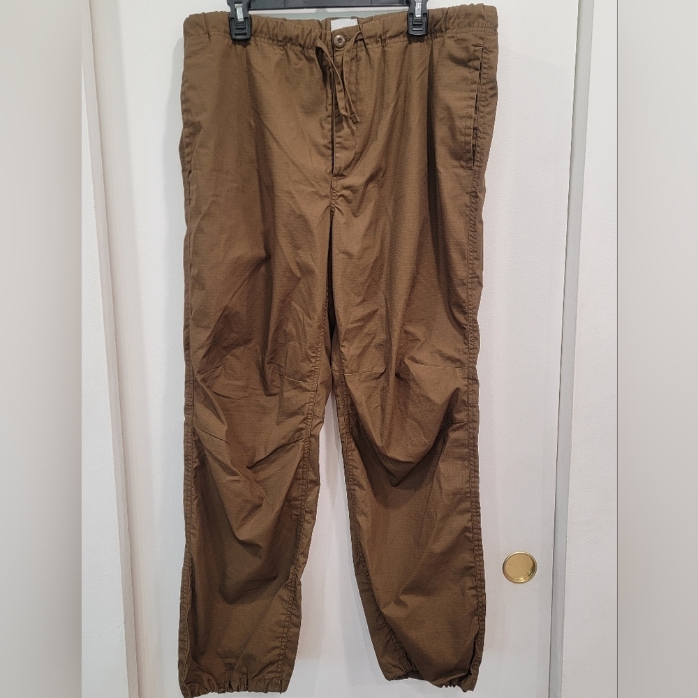 H&M Brown Relaxed Fit Pants with Drawstring Size Large Great Condition!